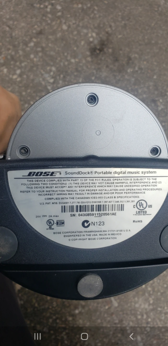Bose SoundDock Portable Digital Music System - photo 2
