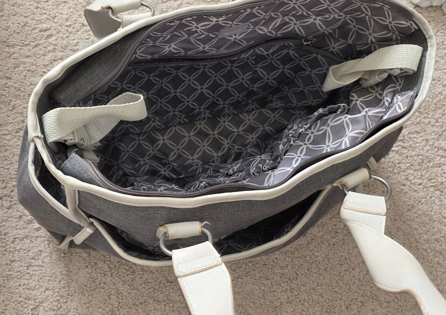 Carter's Grey Diaper Bag - photo 4