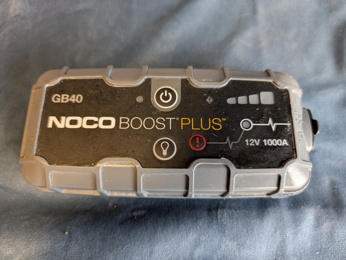 NOCO GB40 Boost Plus Jump Starter 1000A - photo 2
