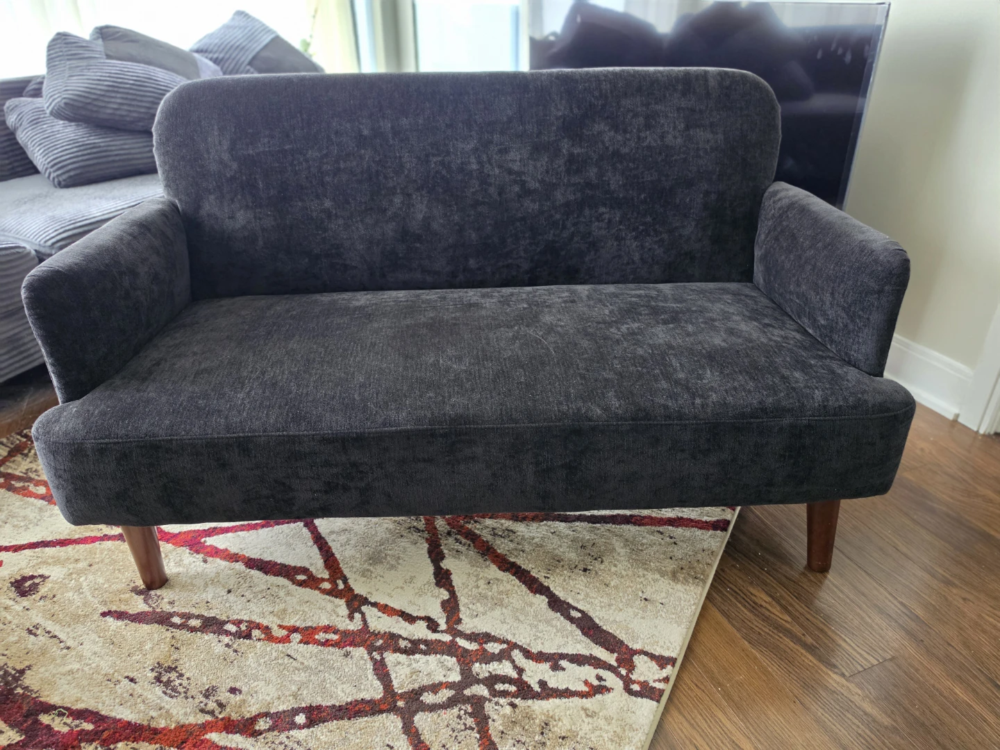 Black/ Charcoal Loveseat - photo 2