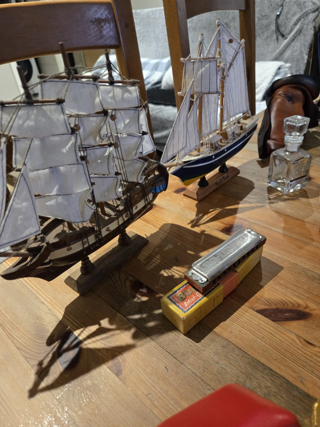 Assorted Decorative Collectibles - photo 4