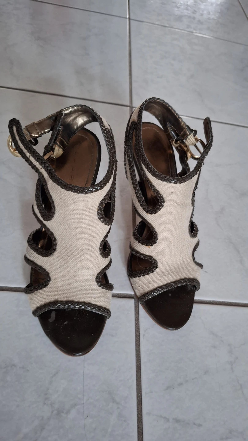 Women's Strappy Heeled Sandals - photo 2