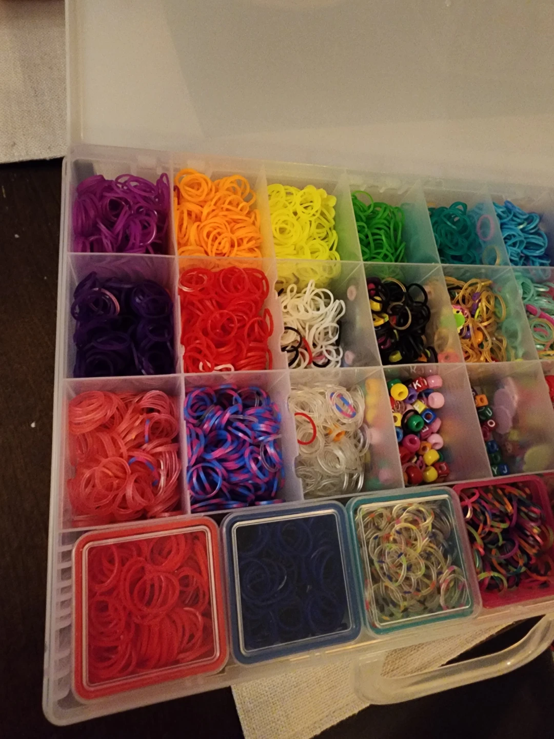 Rainbow Loom Rubber Bands & Organizer Case - photo 5