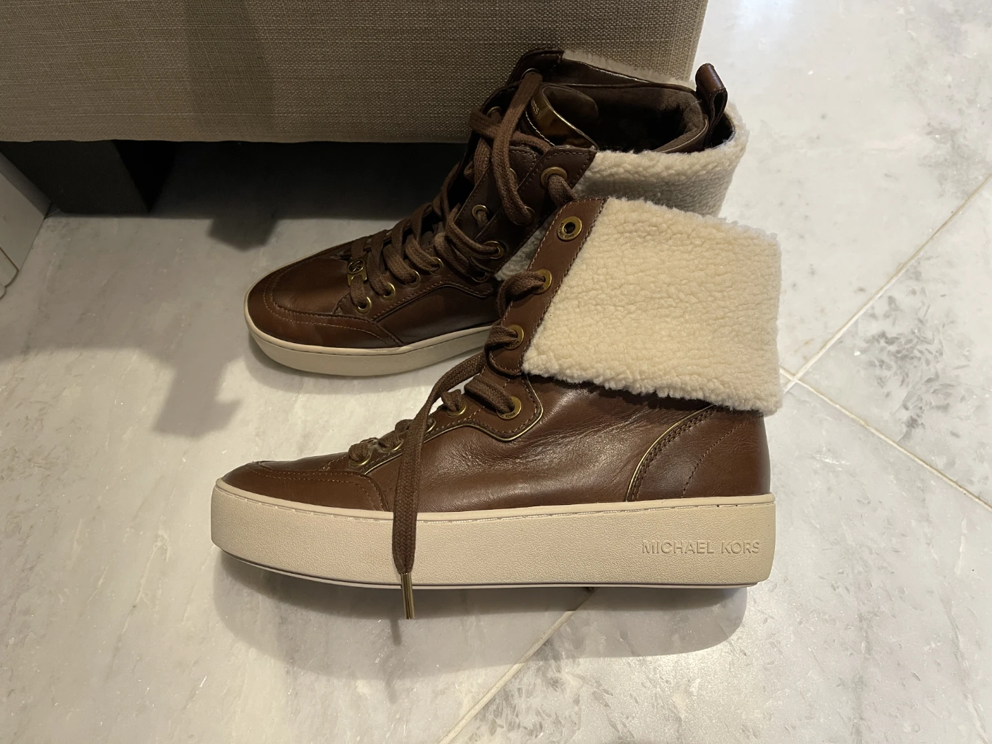 Michael Kors High Top Sneakers Brown Leather Fur Lined - photo 2