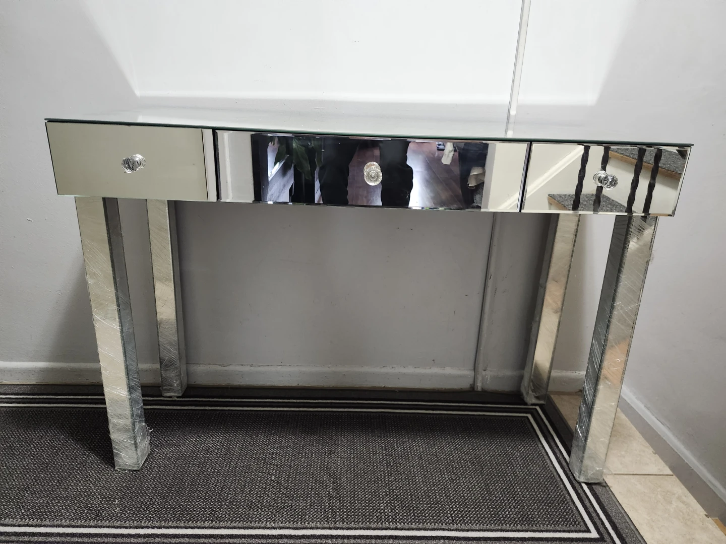 Mirrored Console Makeup Vanity  with 3 Drawers