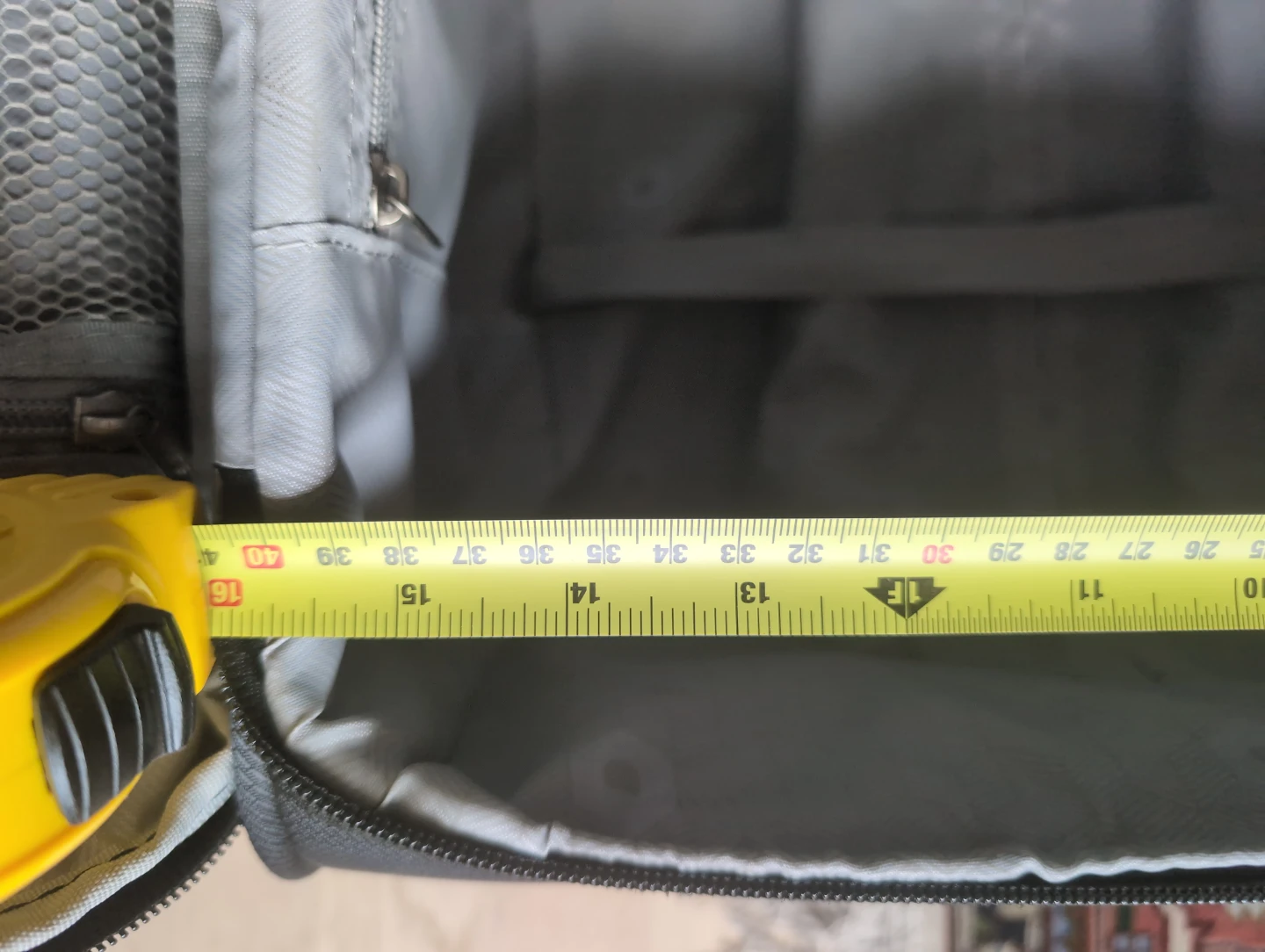 Delsey Black Hardside Spinner Luggage - photo 4