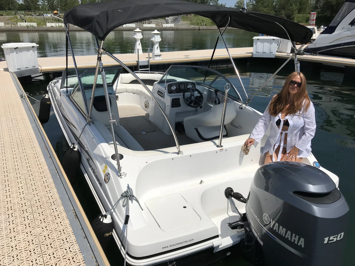 Hurricane Sun Deck Boat with Yamaha Outboard Motor - photo 3