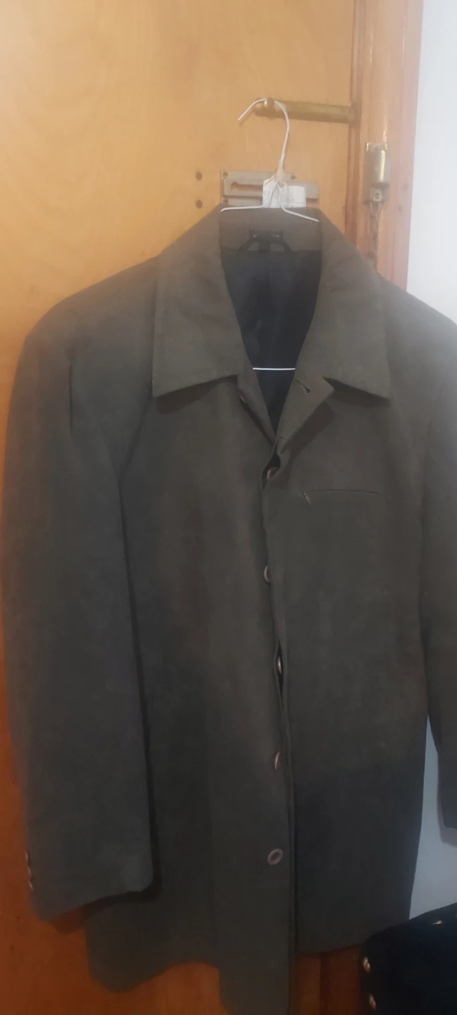 Men's Button-Up Overcoat