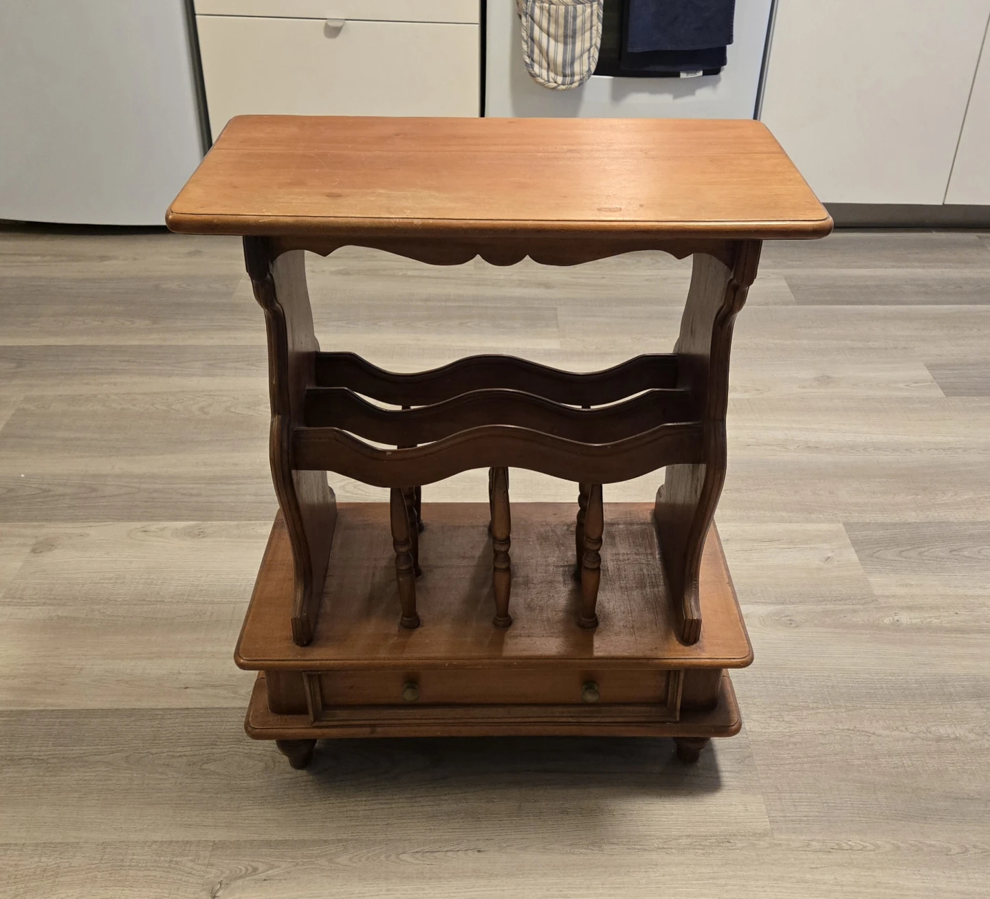Wooden Magazine Rack Side Table with Drawer