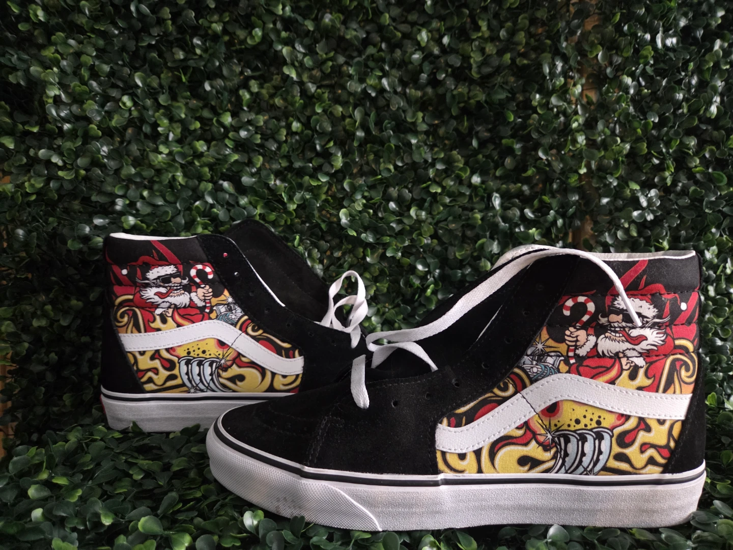 Vans Sk8-Hi Santa Flame Black Sneakers