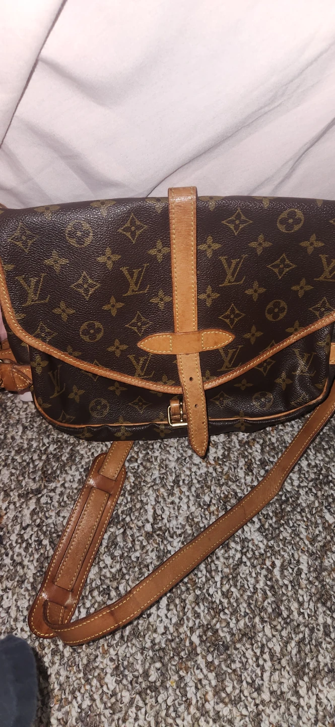 Louis Vuitton Monogram Canvas Shoulder Bag ( sumra 35 ) - photo 4