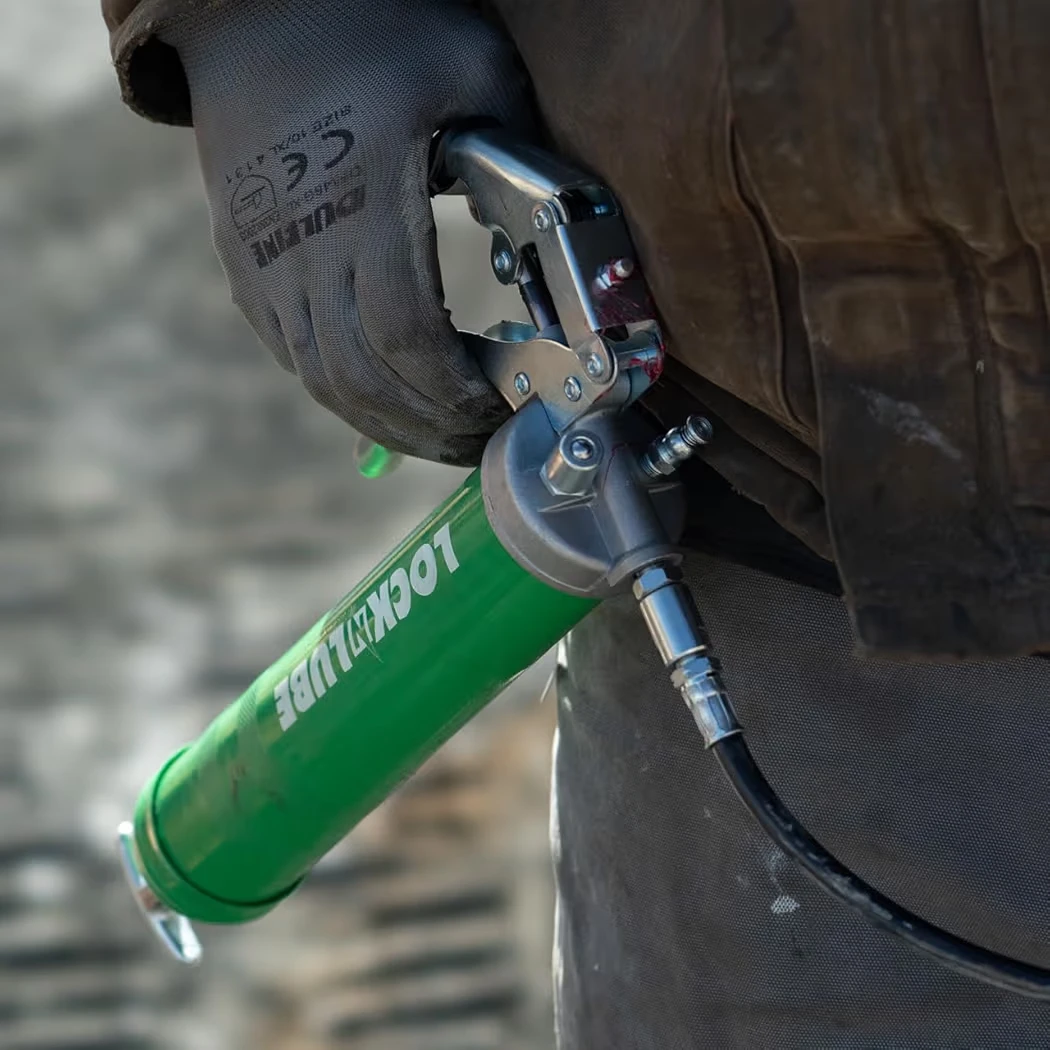LockNLube Grease Gun Kit - photo 4