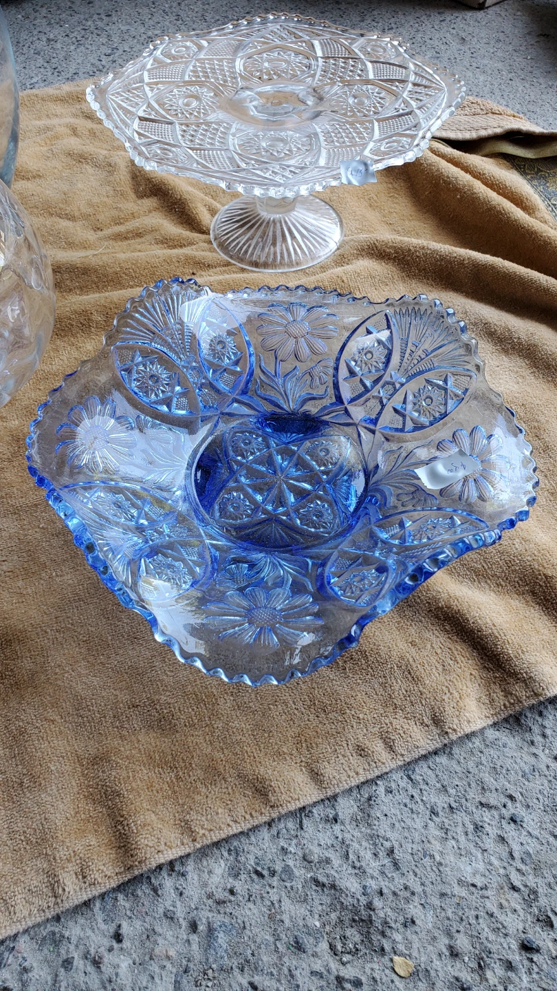 Blue Vintage Embossed Glass Bowl - photo 4