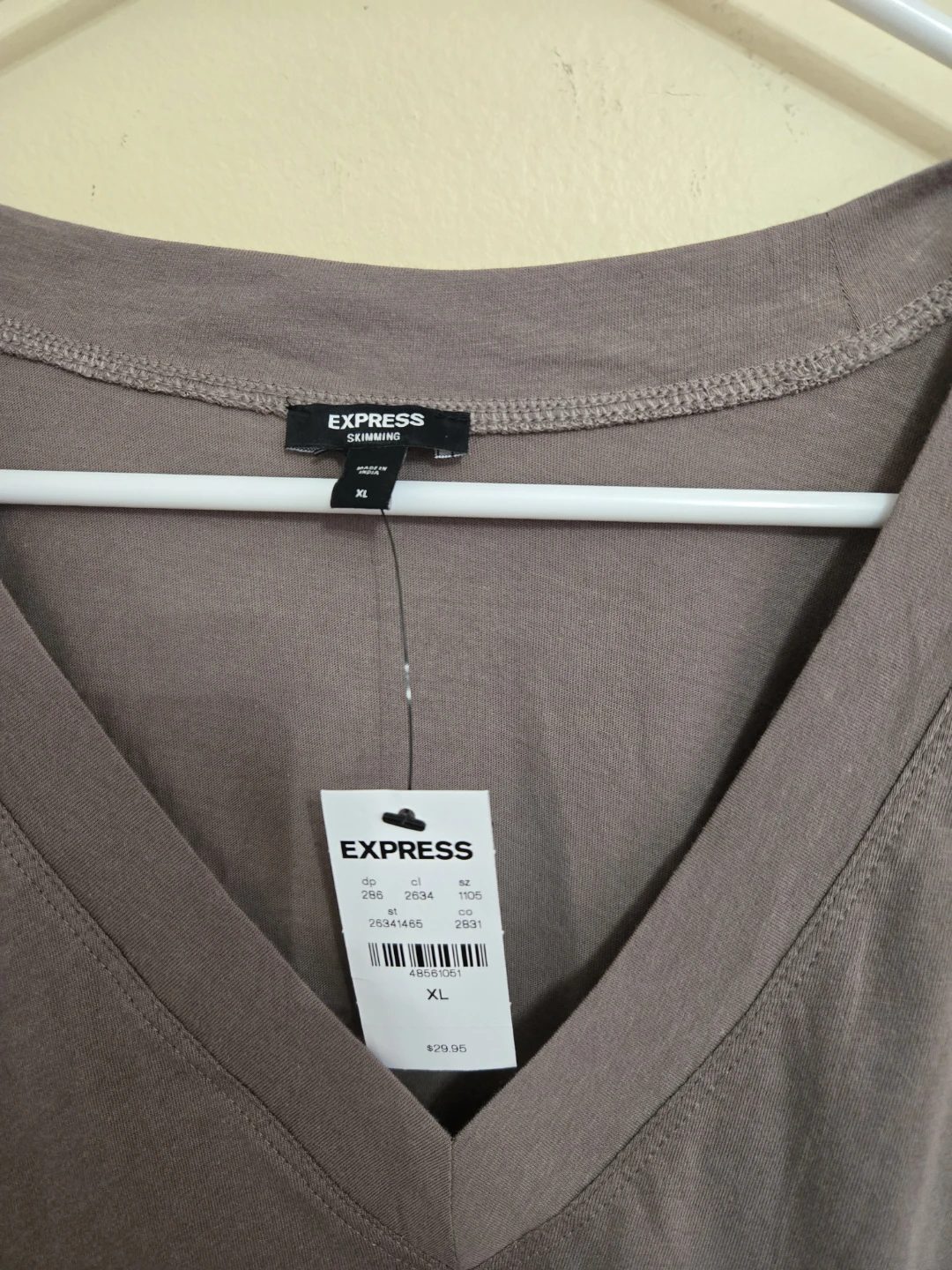 Express Women's V-Neck T-Shirt - Taupe - XL - photo 2
