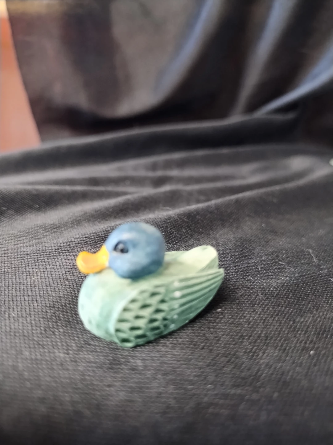 Hand Painted Duck and Bear Figurine 1987 - photo 2