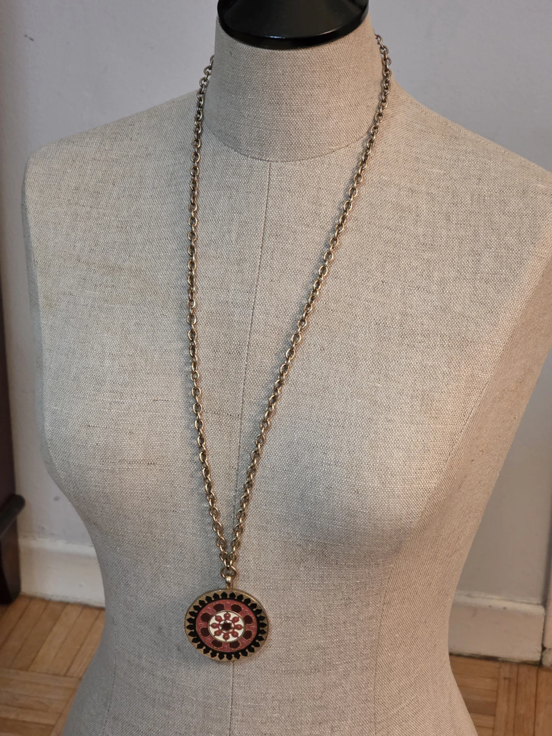 2nd. Lot of Vintage Necklaces for sale...$15 each - photo 4