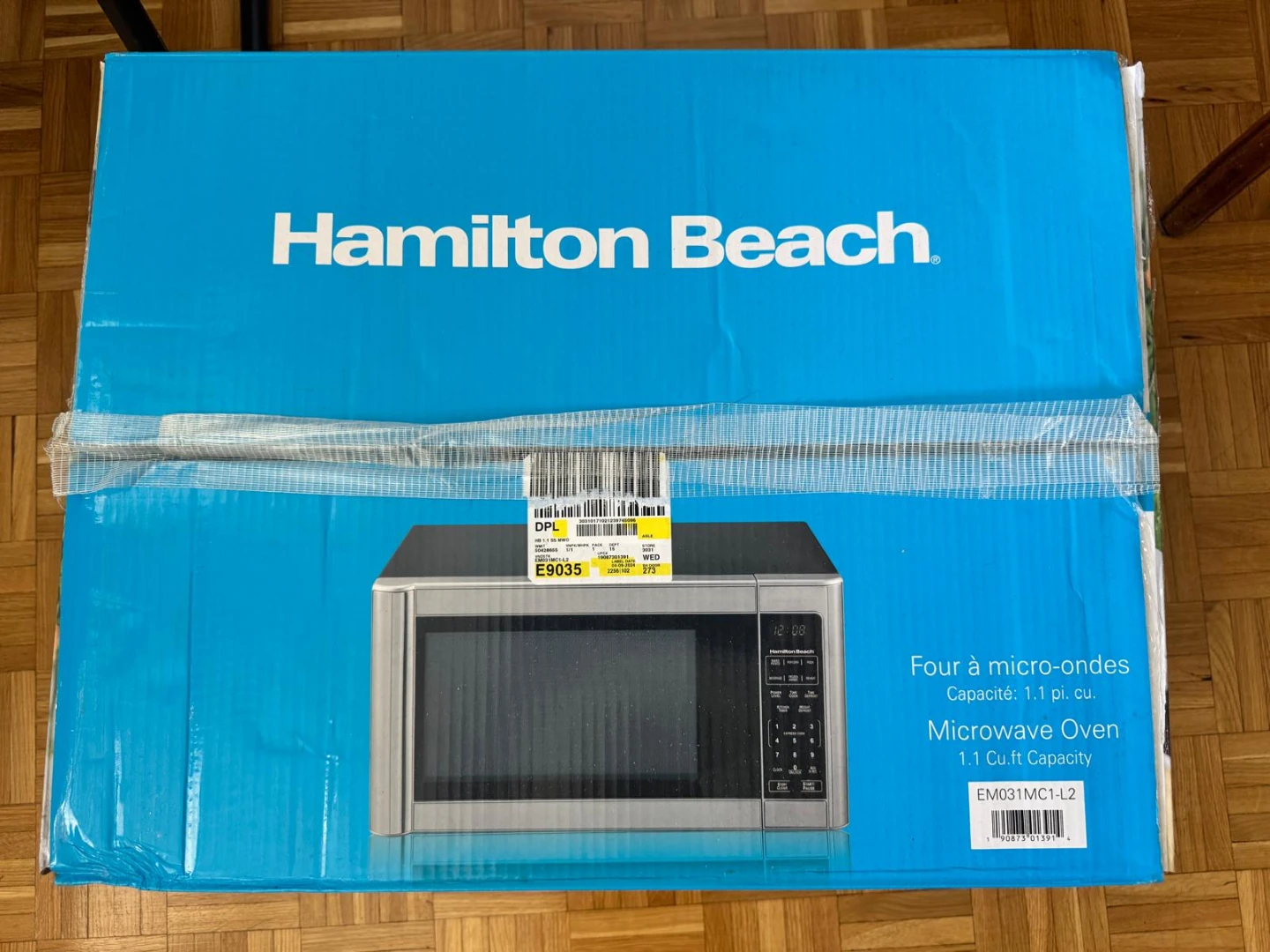 Hamilton Beach 1.1 Cu. Ft. Microwave Oven - photo 2