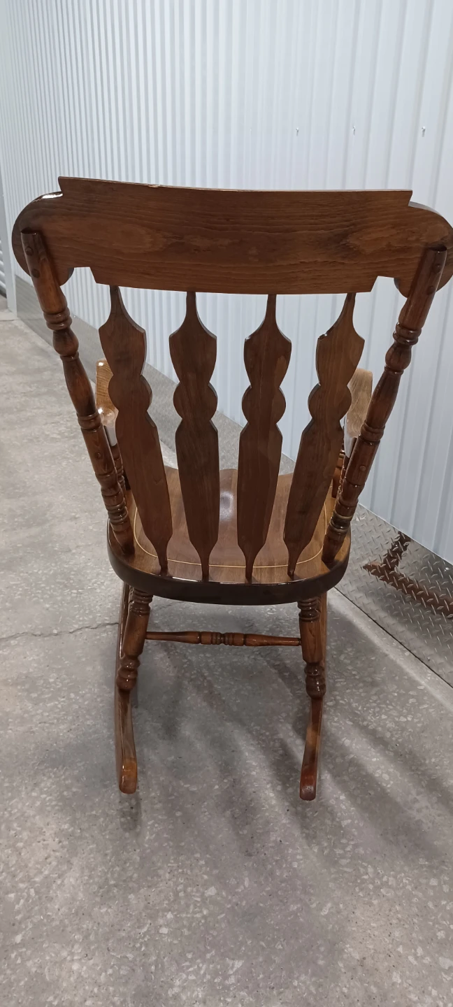 CLASSY LARGE ROCKING CHAIR vintage  Good Quality - photo 3
