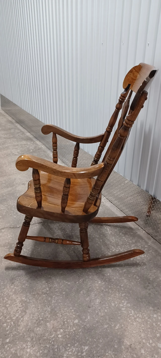 CLASSY LARGE ROCKING CHAIR vintage  Good Quality - photo 4