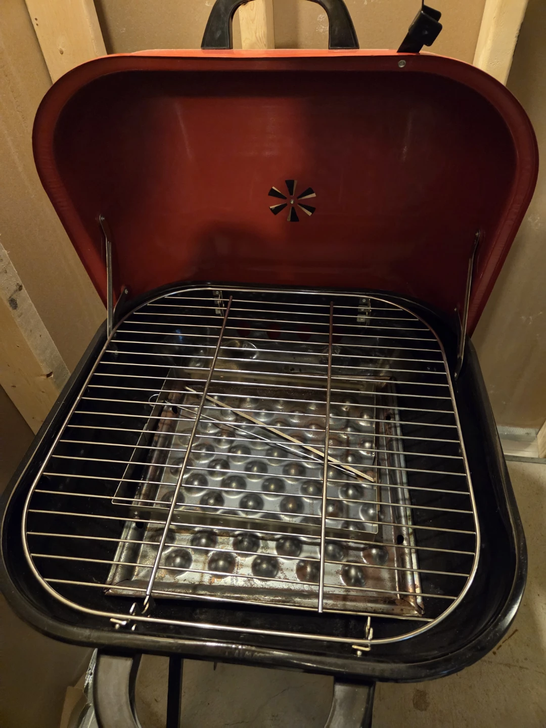 Portable Charcoal Grill