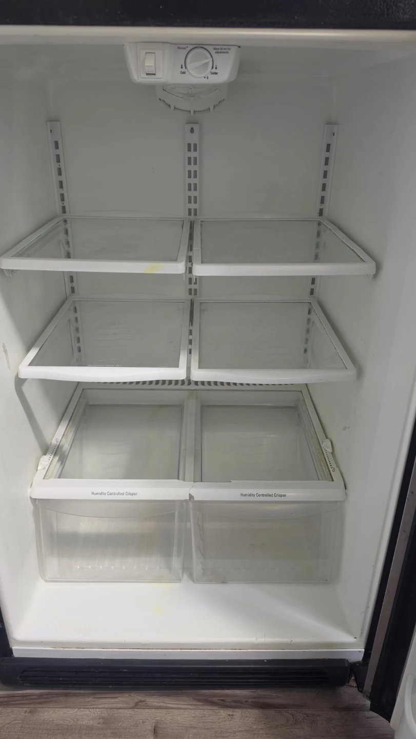Kenmore Top Freezer Refrigerator - photo 4