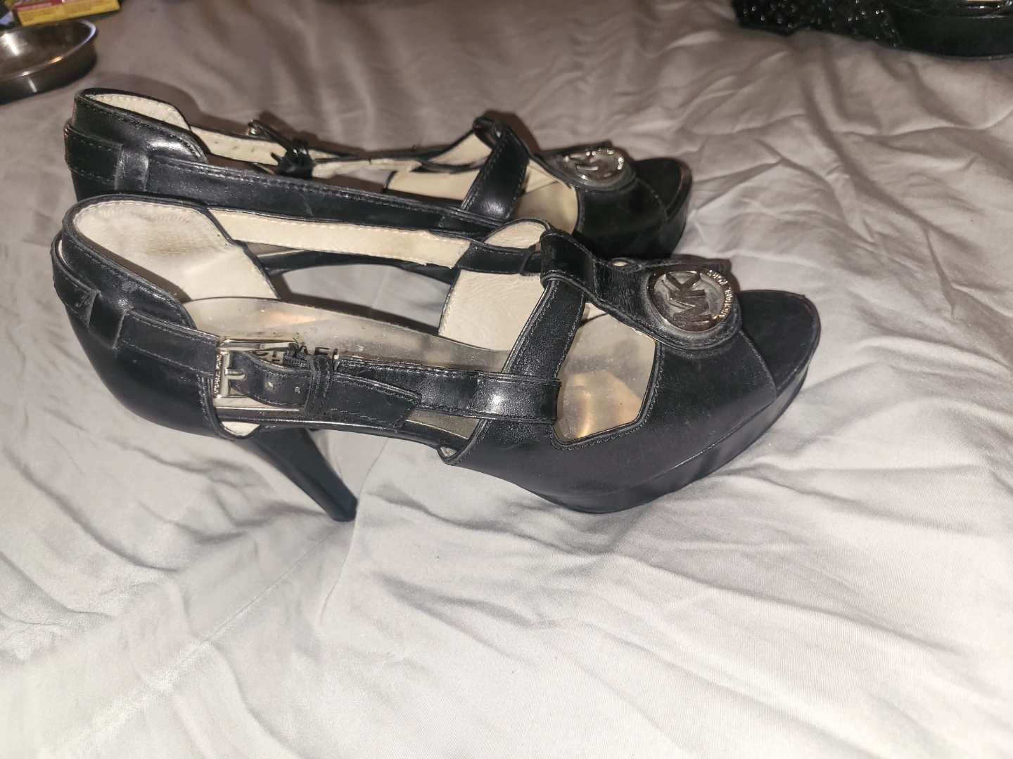 Michael Kors Black Leather Peep-Toe Heels - photo 4