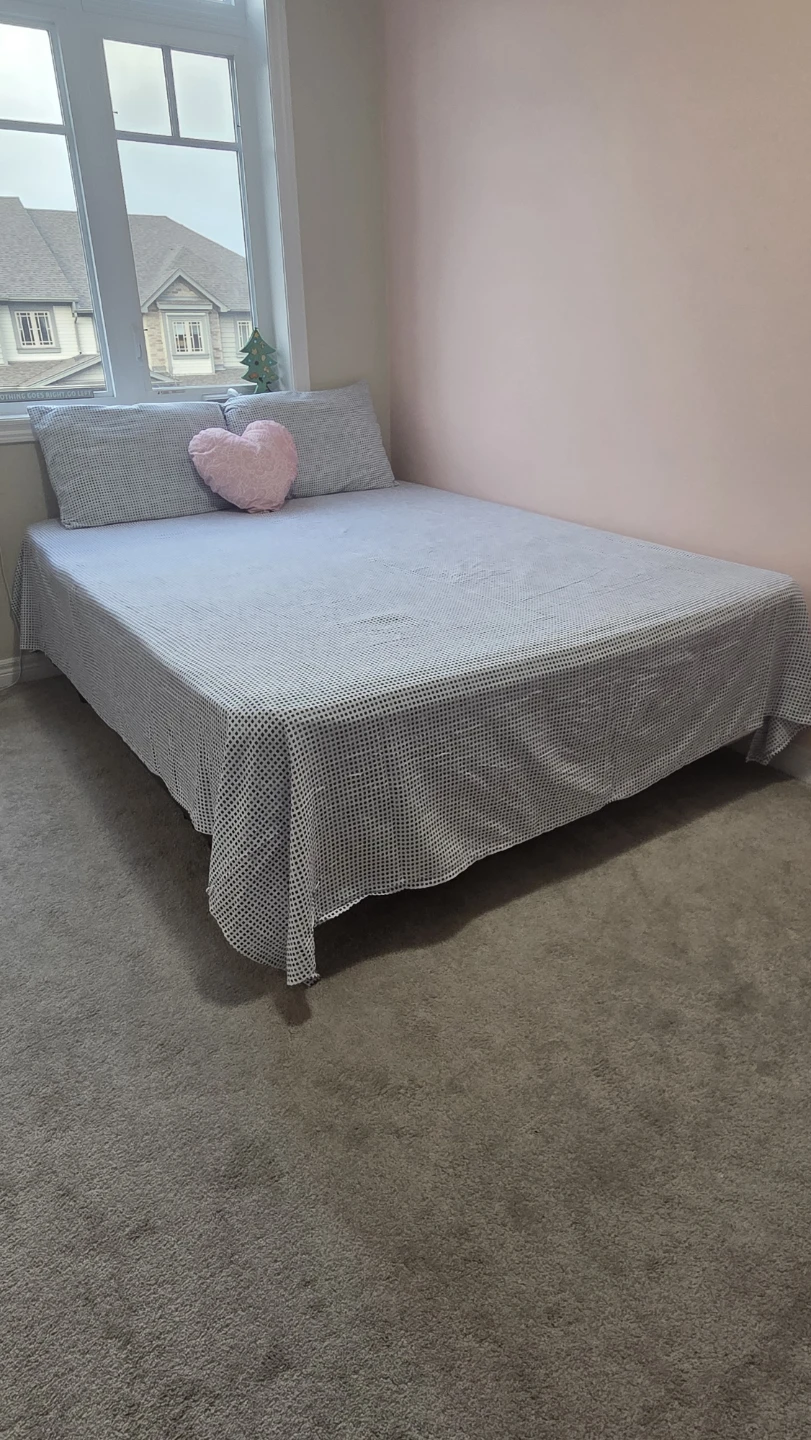Queen Mattress with Box and frame - photo 2