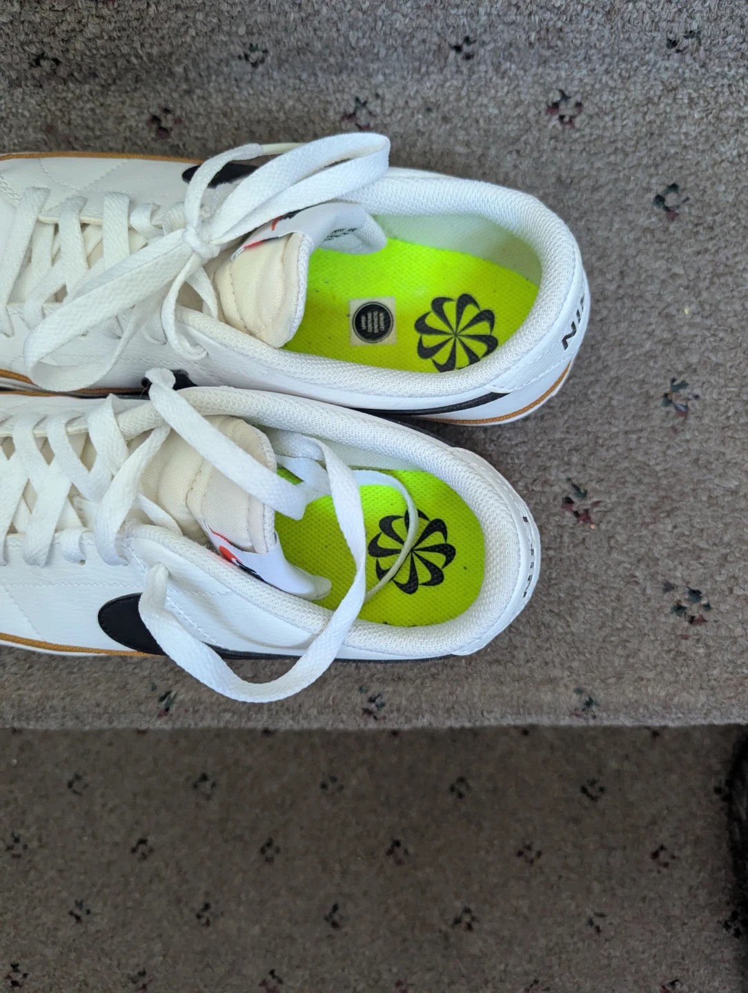 Nike White Sneakers - photo 4