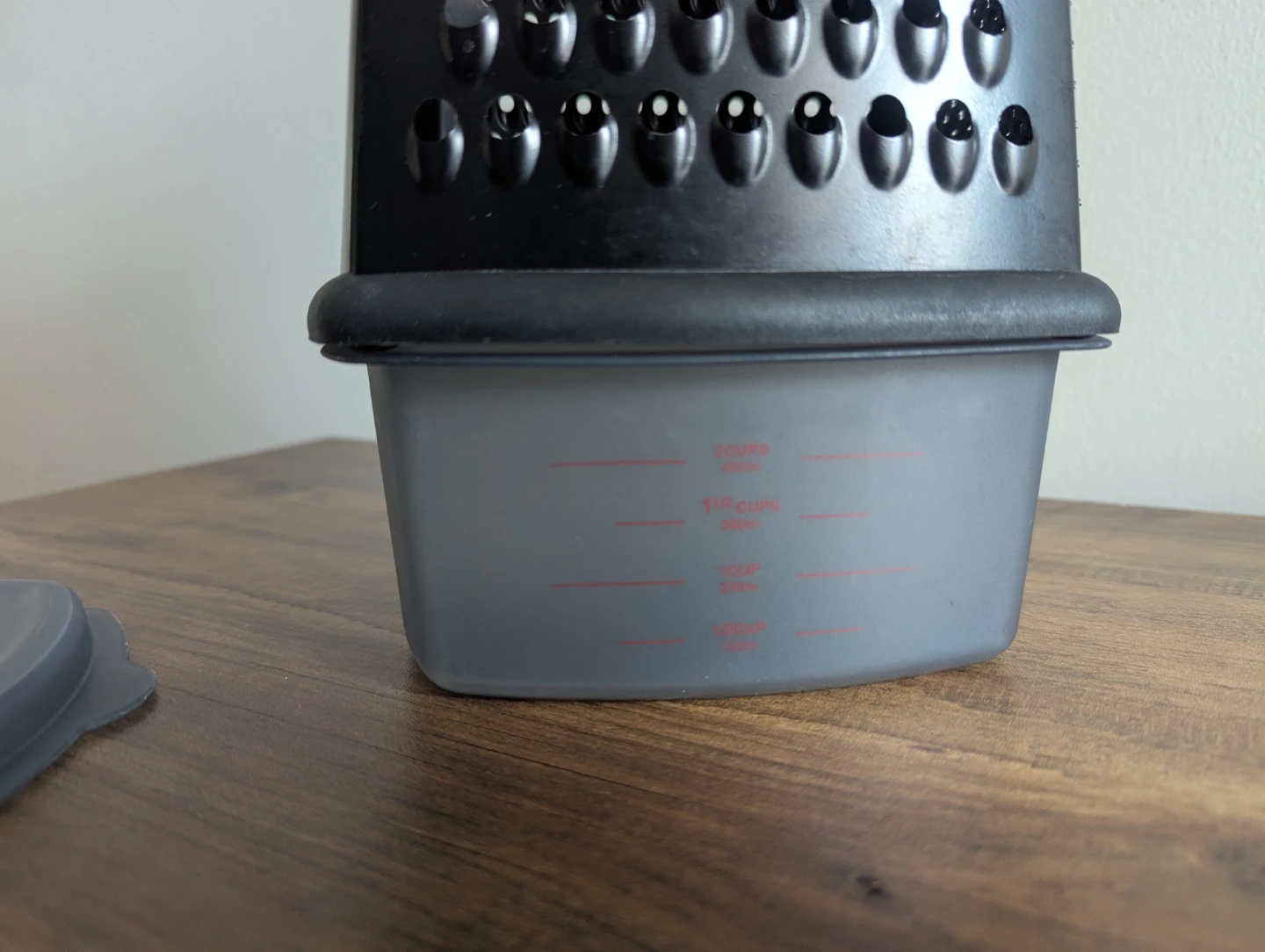 Box Grater with Catch Container - photo 3