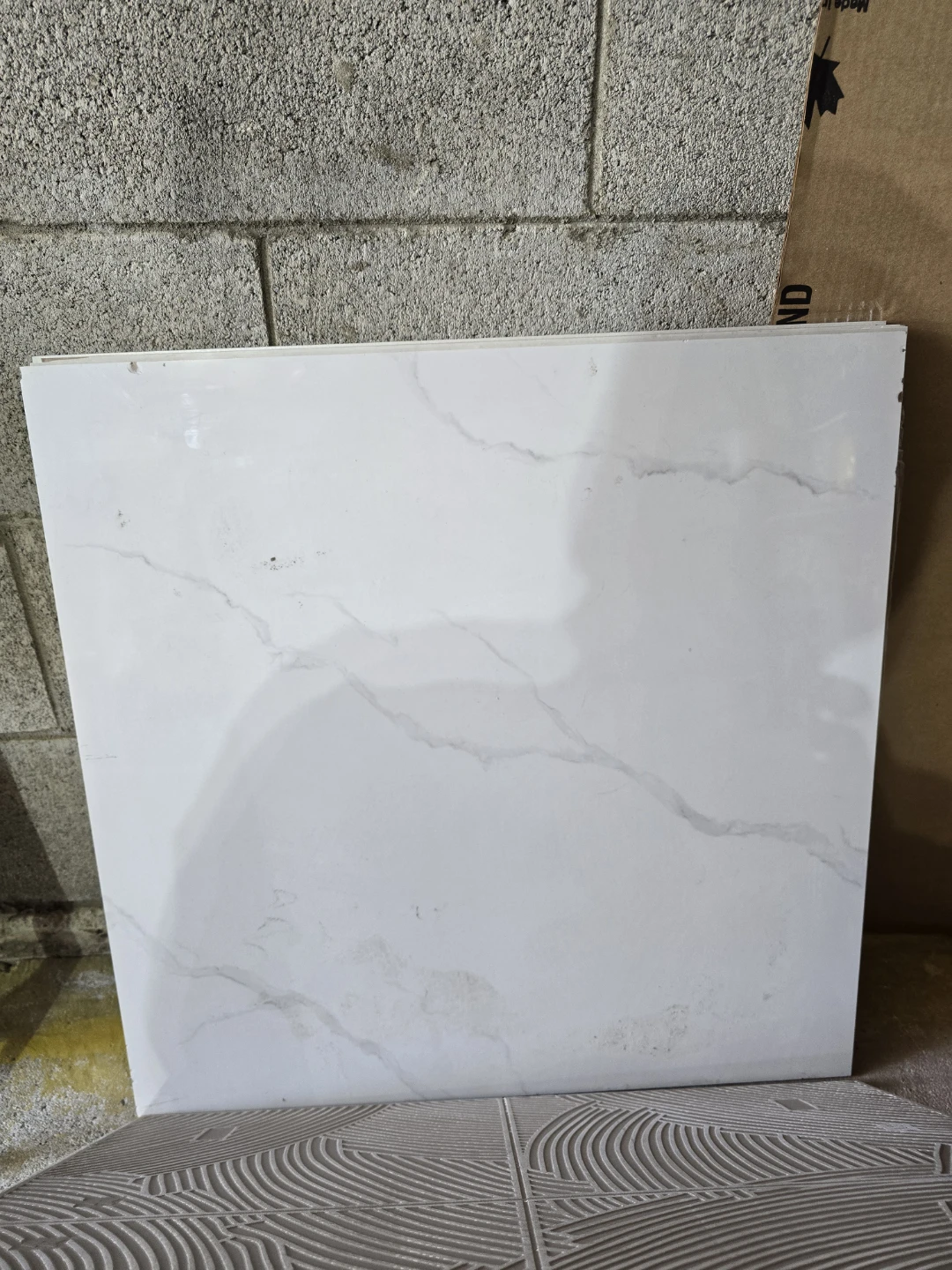 White Marble Look Tiles (Set of 5) - photo 2