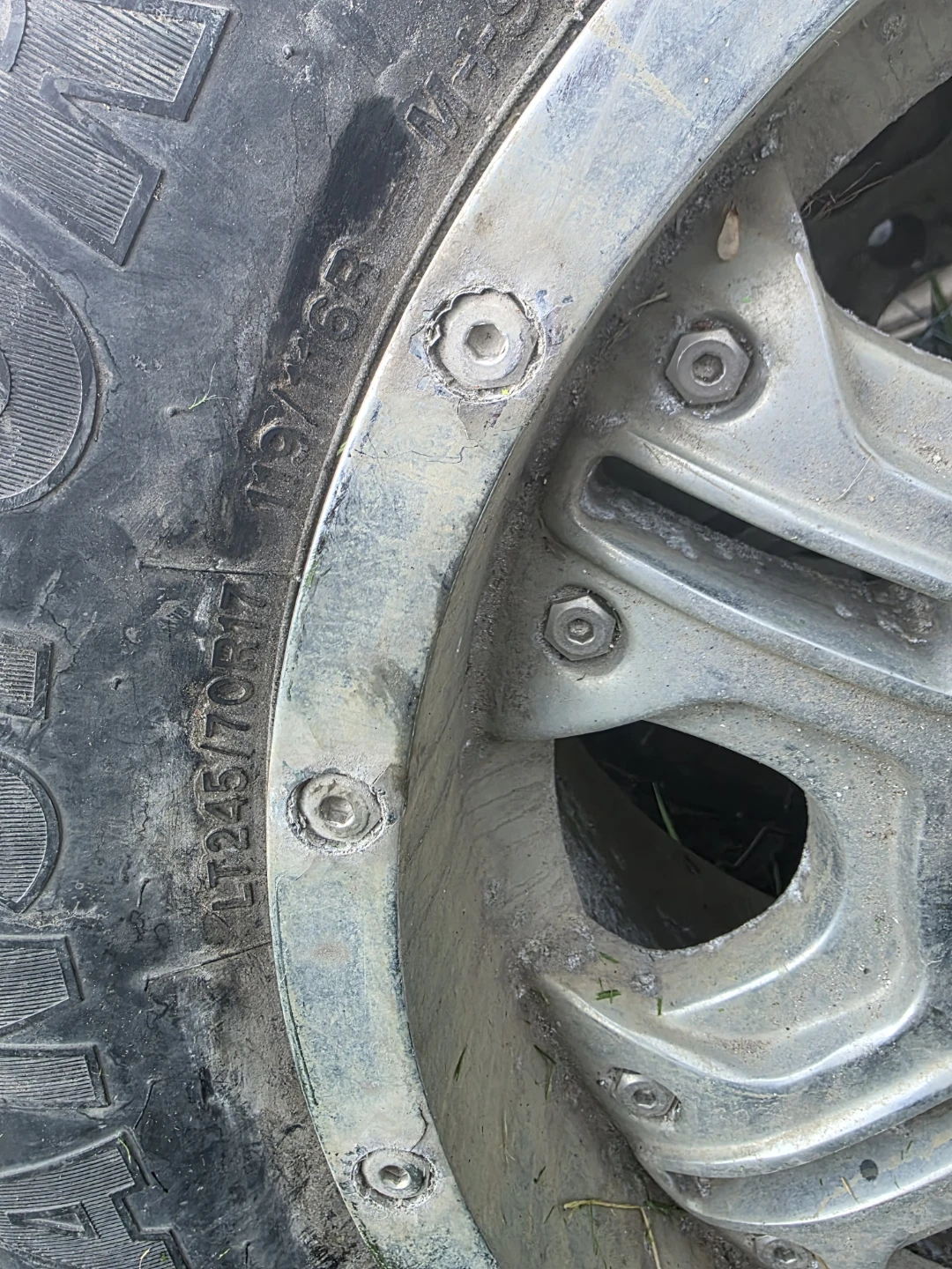 Multiple FREE Tires ~ Rims 40$ - photo 3