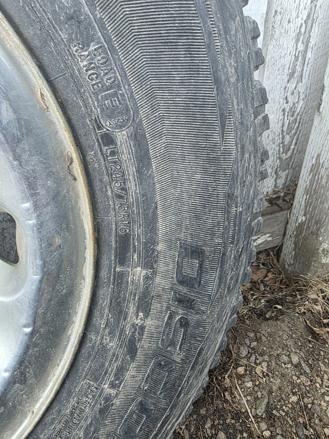 Multiple FREE Tires ~ Rims 40$ - photo 5
