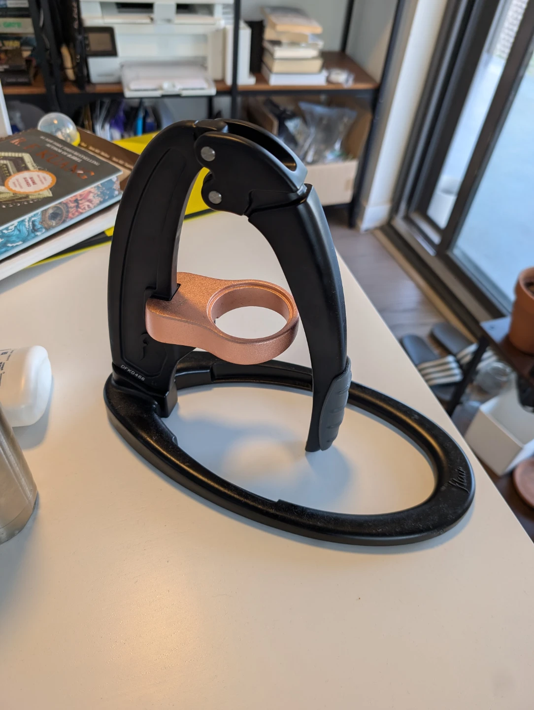 Flair Pro 2 Espresso Maker with Carrying Case