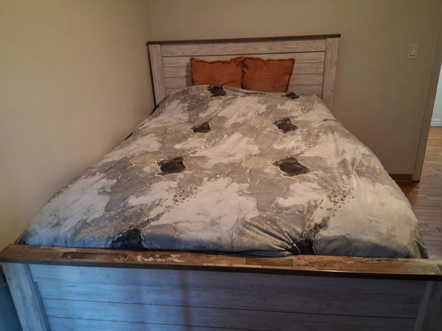 Distressed White Dresser