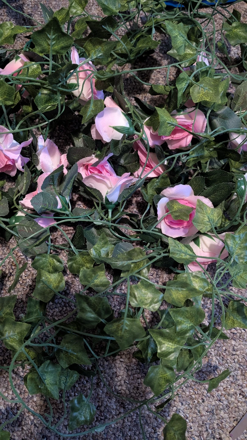 Artificial Rose and Ivy Garland