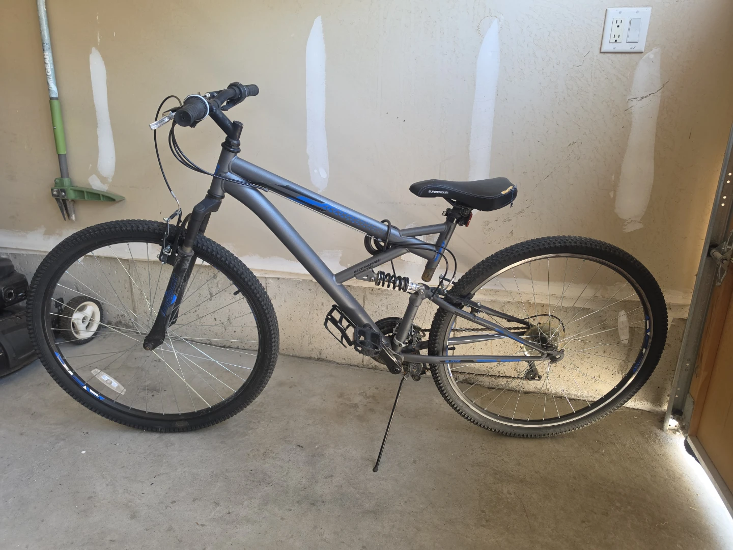 Supercycle - Grey Full Suspension Mountain Bike - photo 2