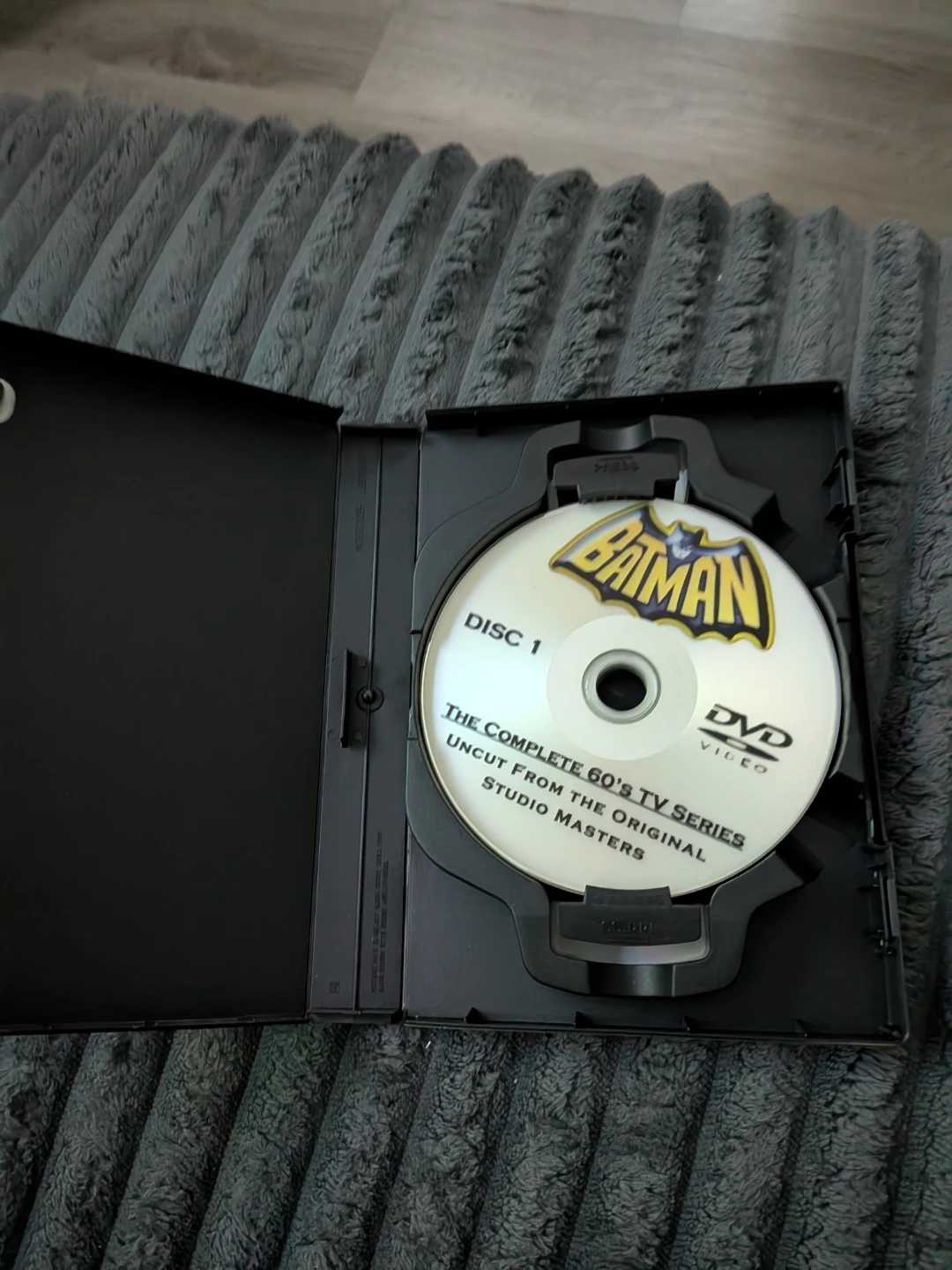 Batman: The Complete TV Series 10 DVD Set - photo 4