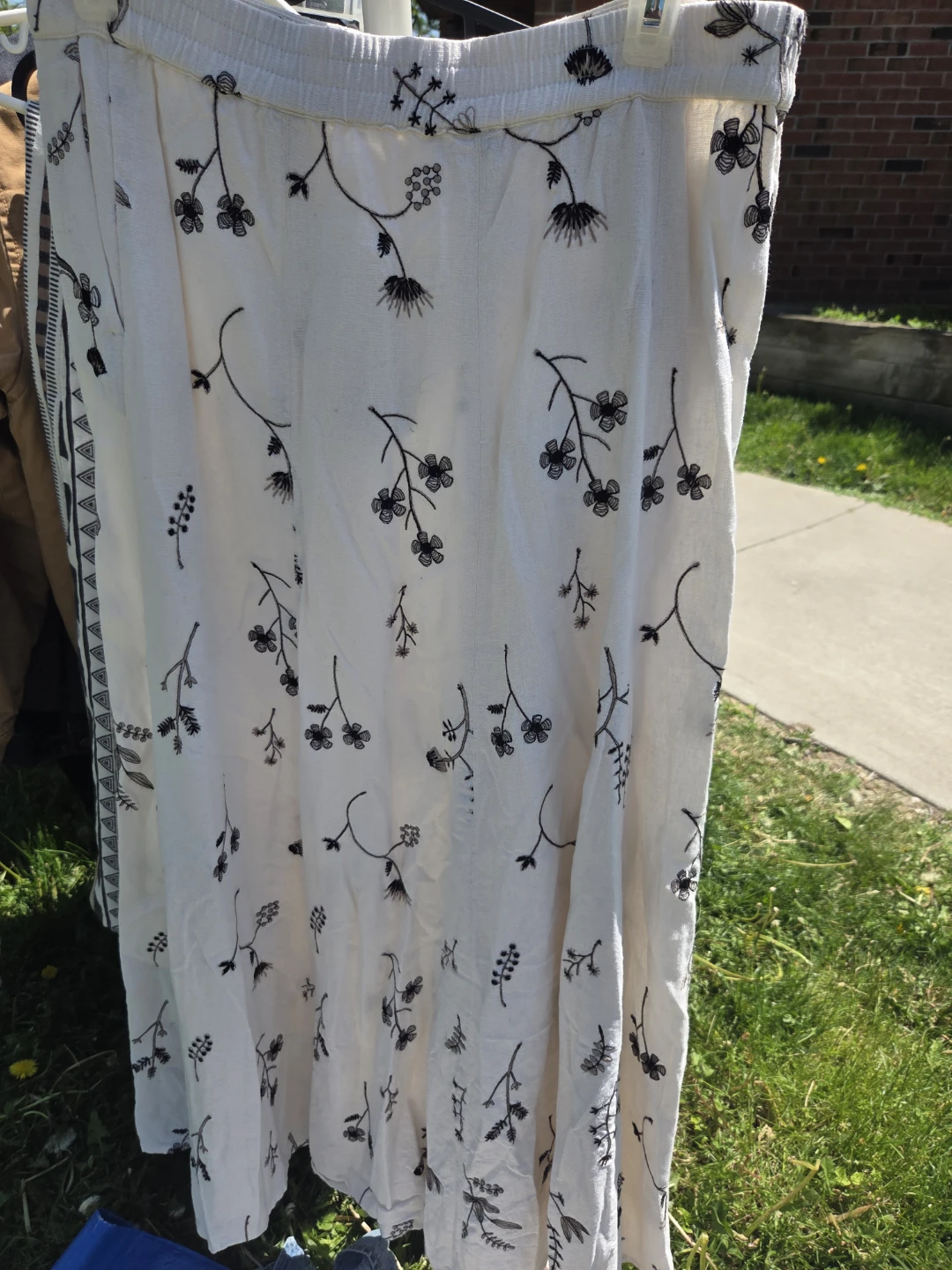 White Floral Print Midi Skirt - photo 2
