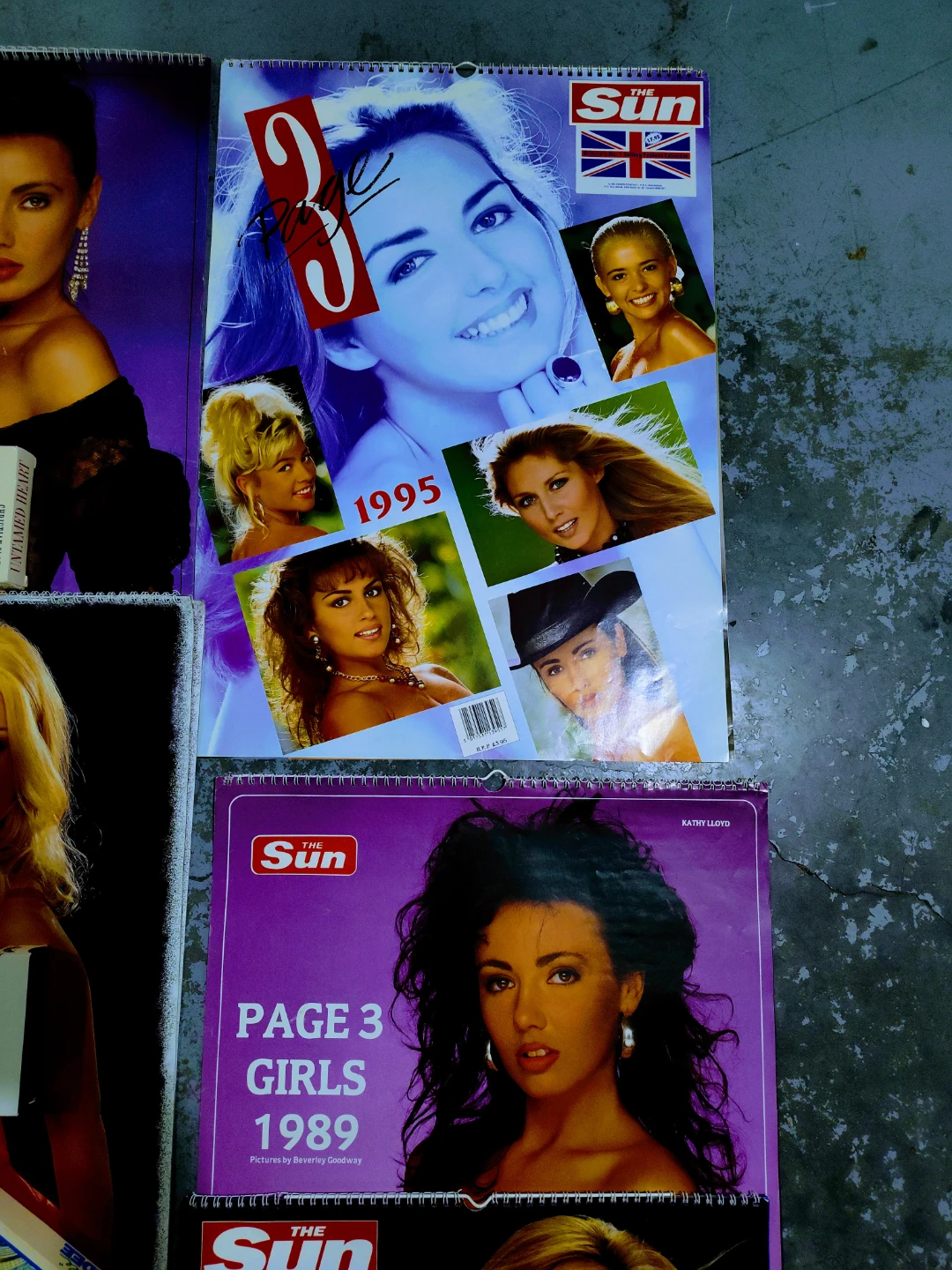 Vintage The Sun Pin Up Calendars x5 - photo 3