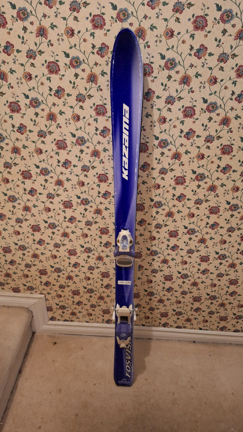 Kazama Skis