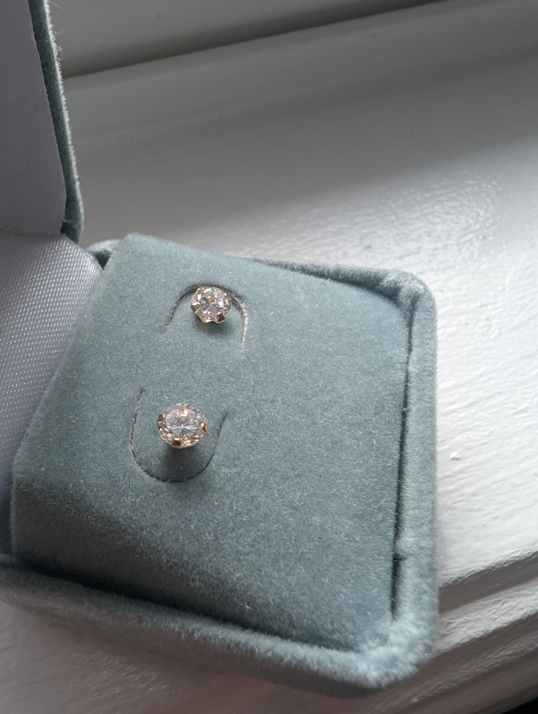 Brand New 14K Yellow Gold Cubic Zirconia Earrings For Sale - photo 4