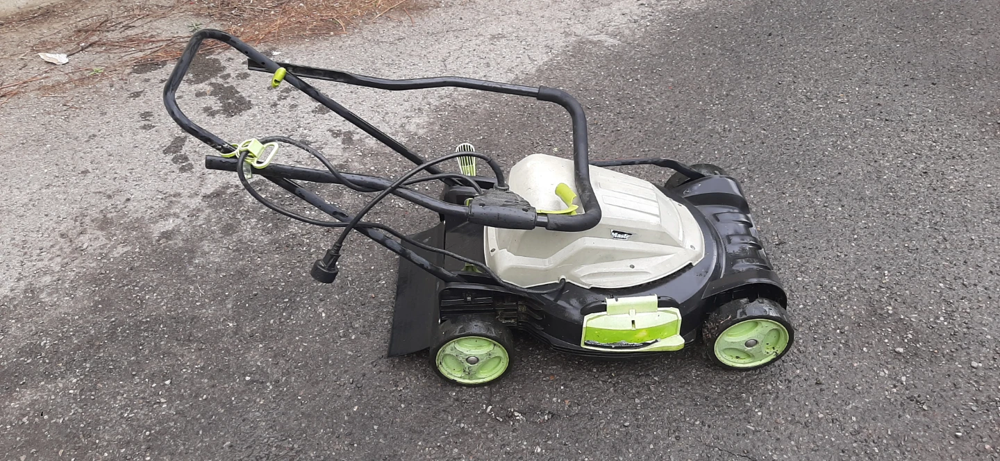 Sun Joe Electric Lawn Mower - photo 4