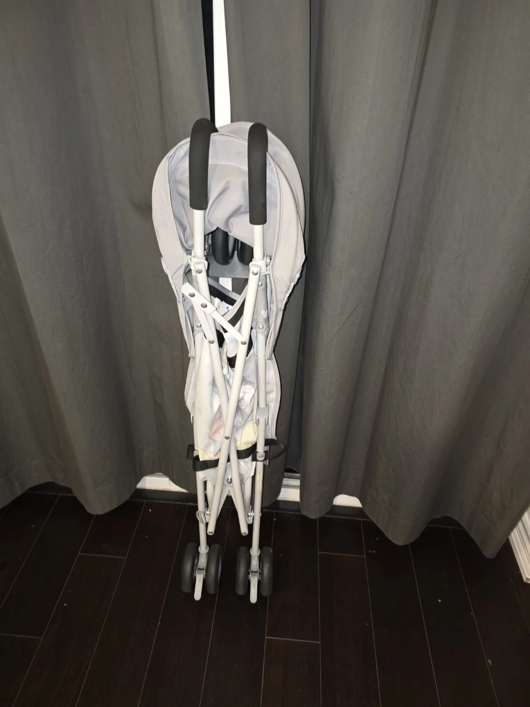 Disney Mickey Mouse Lightweight Stroller - photo 5