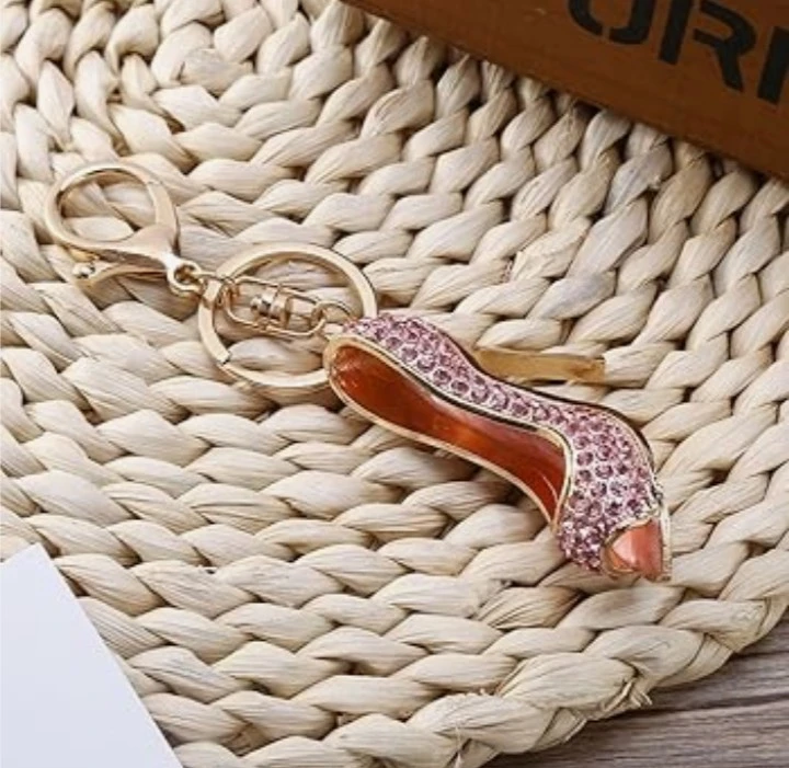 Rhinestone High Heel Shoe Keychain - photo 2