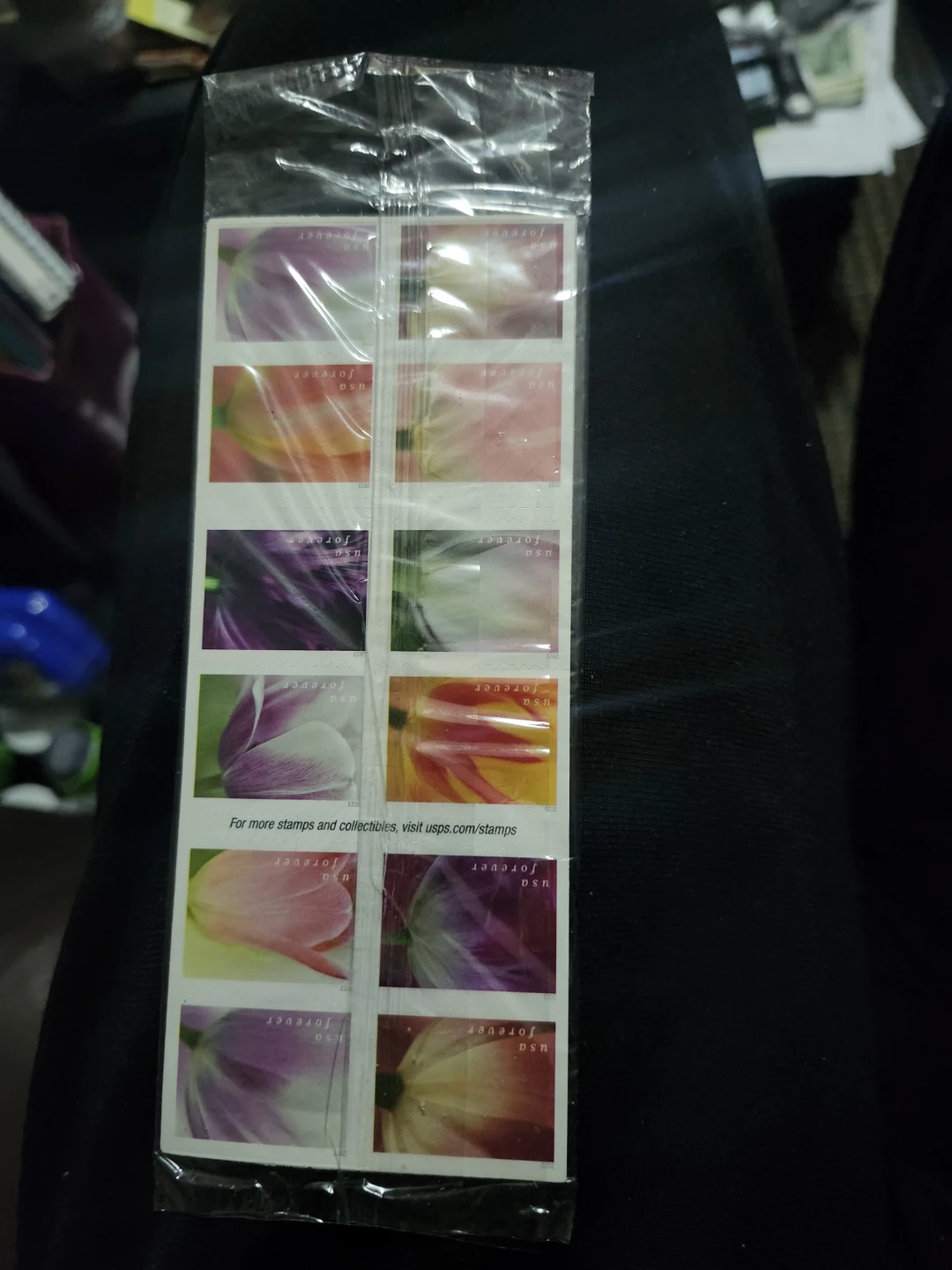USPS Tulip Blossoms Forever Stamps 5 sheets=100 stamps - photo 2
