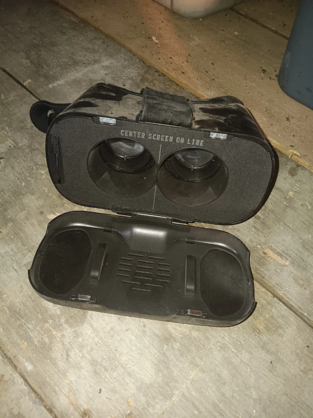 Tzumi VR Headset - photo 2