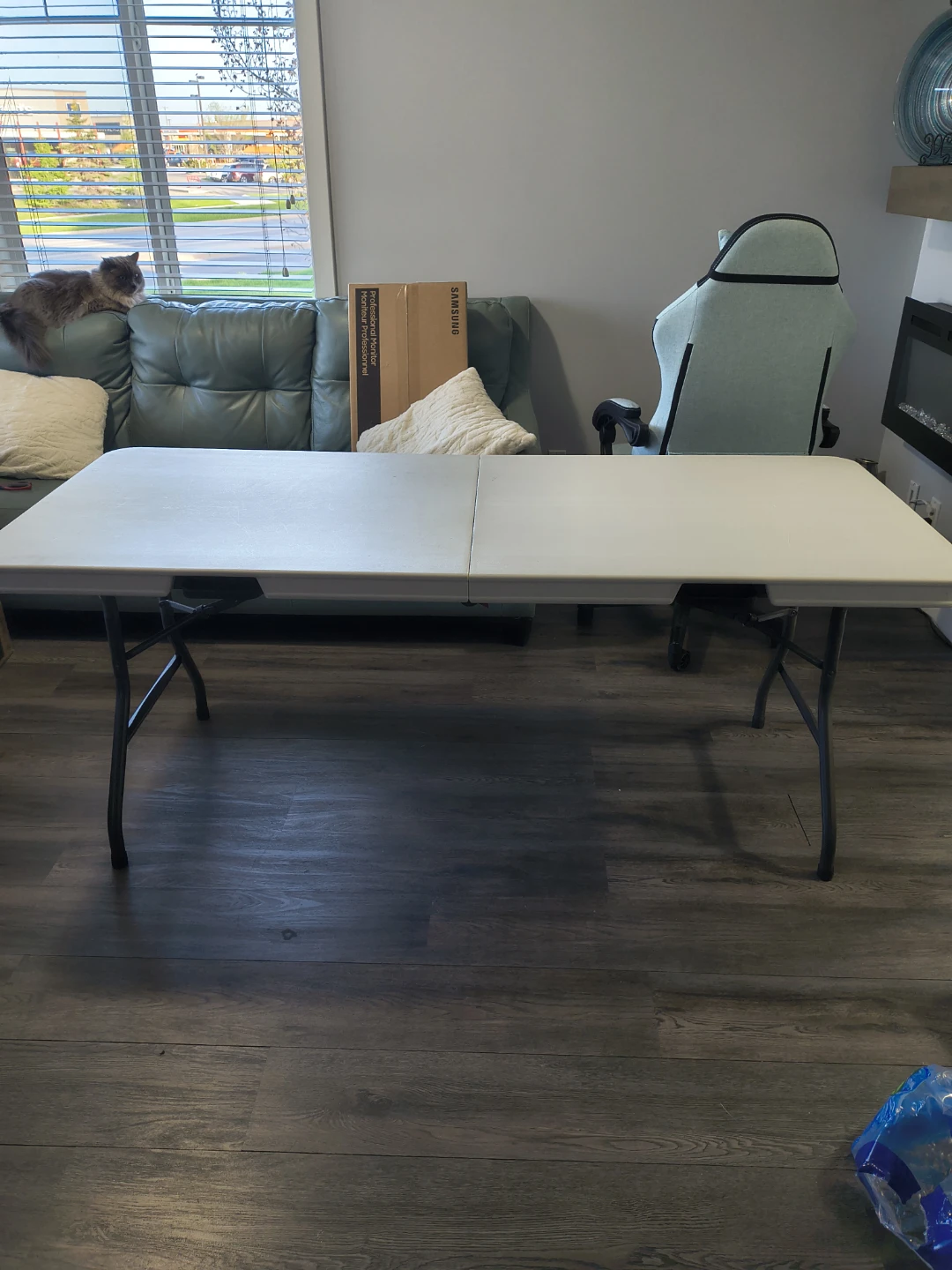 Folding Tables