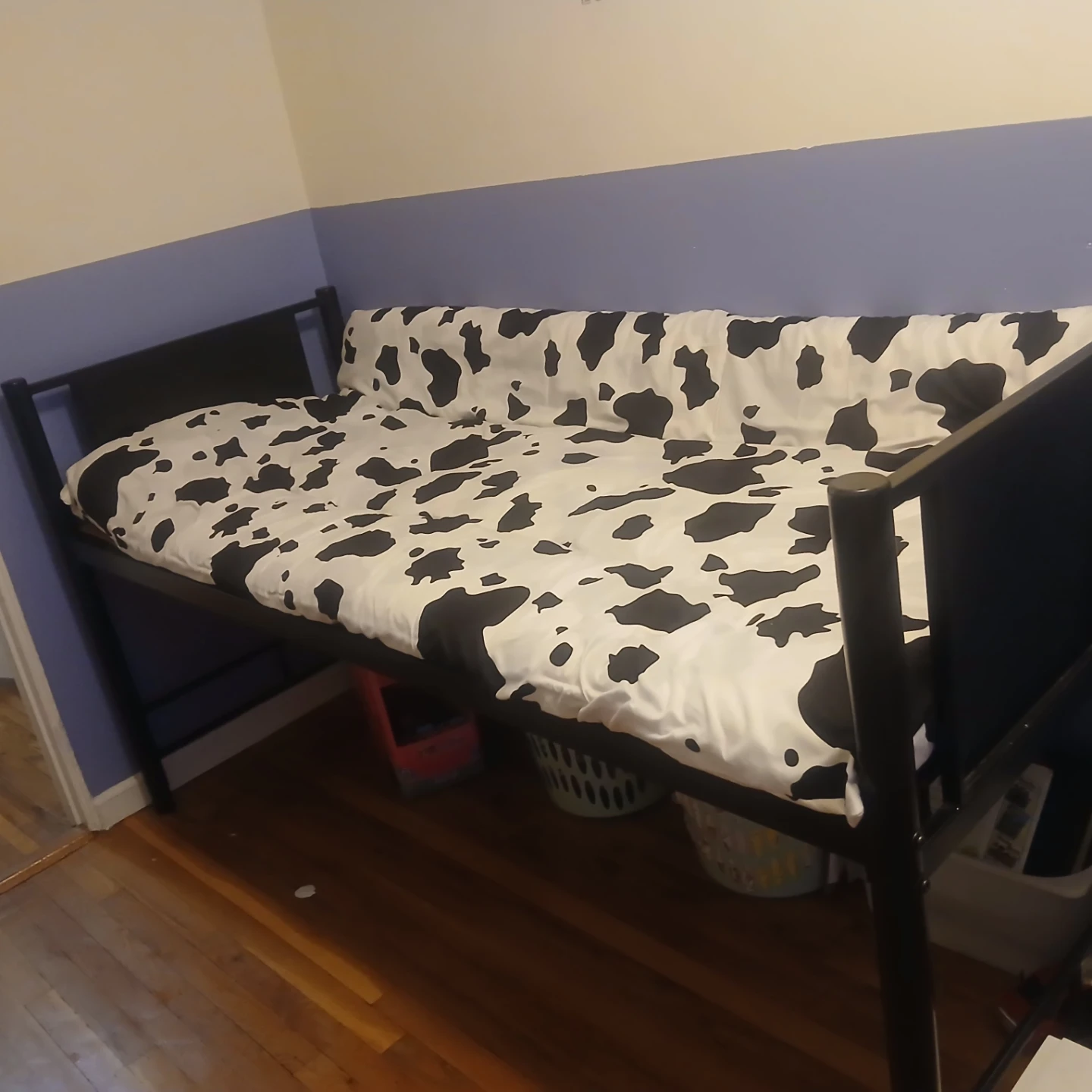 Black Metal Twin Bunk Bed with Mattresses