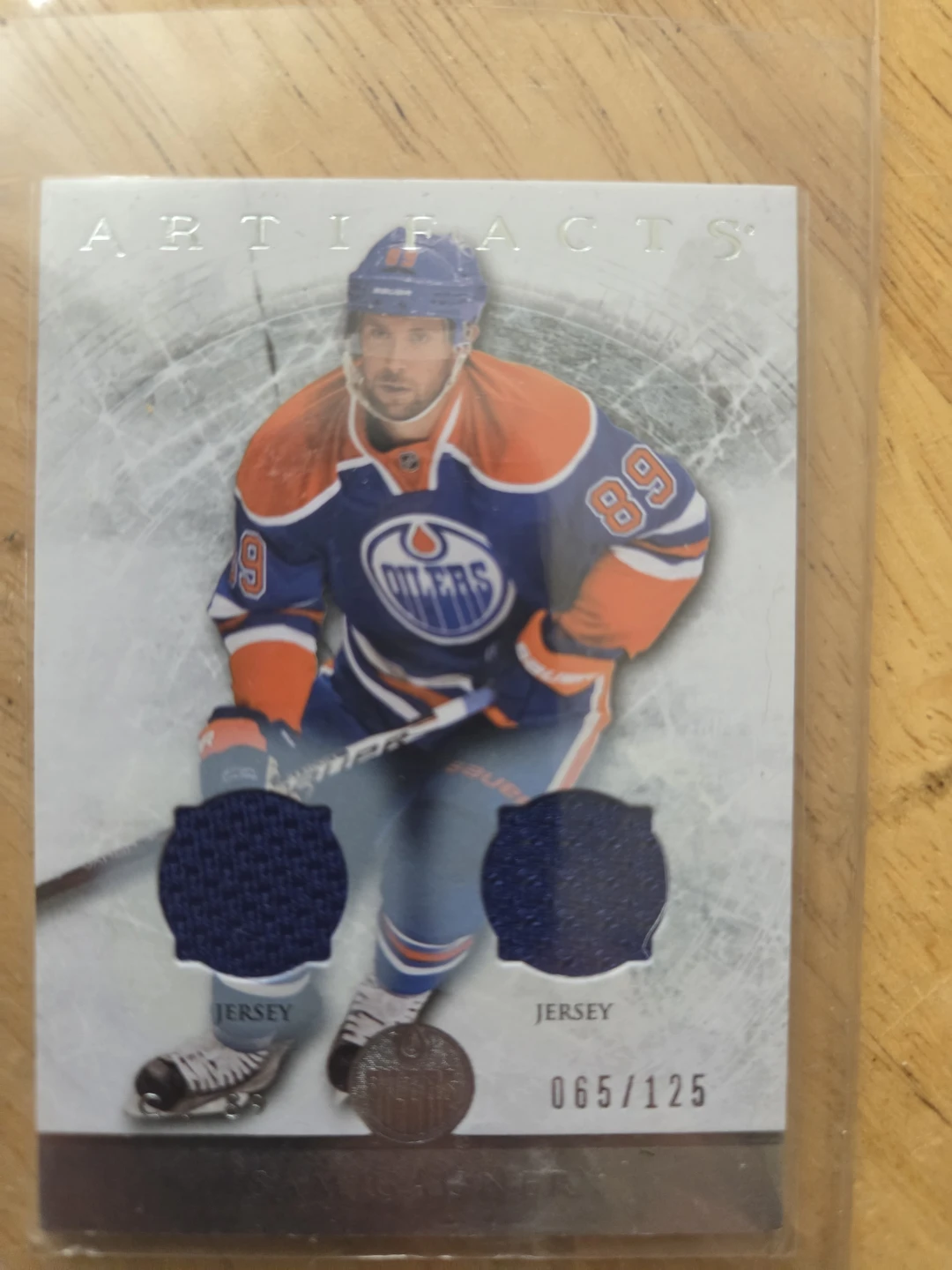 2012-13 Upper Deck Artifacts Hockey Card
