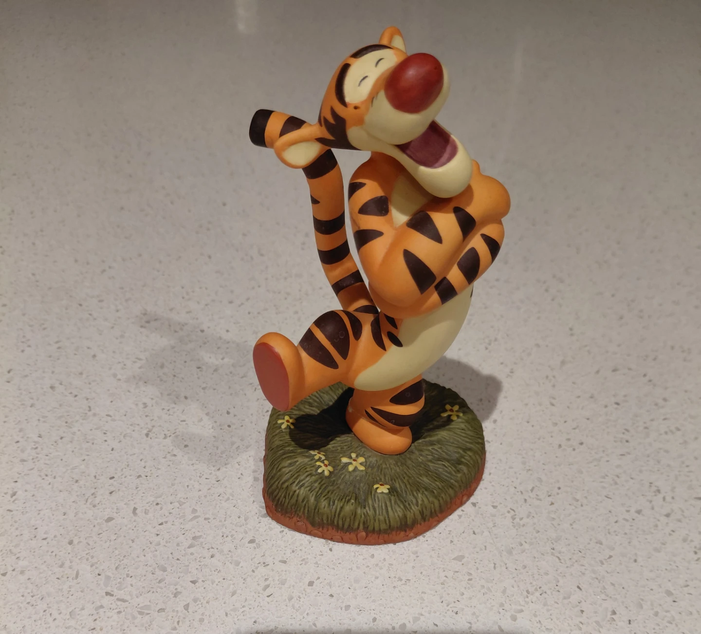 Pooh & Friends Tigger "You're Huggerific"